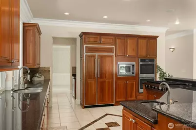24315 149th Avenue SE, Woodinville, WA 98077 - Photo 11