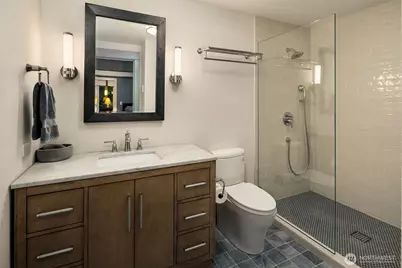 3135 Hunts Point Circle, Hunts Point, WA 98004 - Photo 25