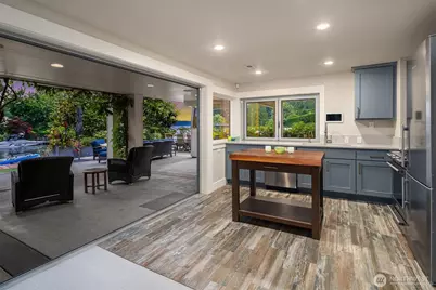 3135 Hunts Point Circle, Hunts Point, WA 98004 - Photo 21