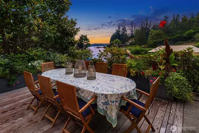 3135 Hunts Point Circle, Hunts Point, WA 98004 - Photo 29