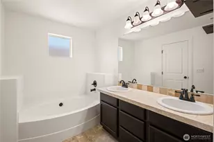 21011 SE 39th Dr, Bothell, WA 98021 - Photo 27