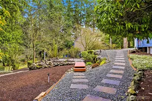 16714 SE Newport Way, Bellevue, WA 98006 - Photo 23