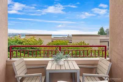 530 Lake Street S #H202, Kirkland, WA 98033 - Photo 7