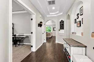 14117 Parkview Dr E, Bonney Lake, WA 98391 - Photo 3