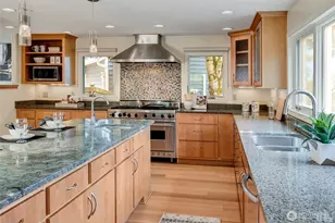 910 6th Pl S, Kirkland, WA 98033 - Photo 9