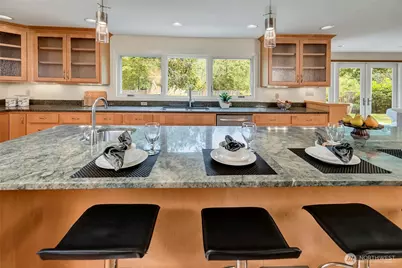 910 6th Place S, Kirkland, WA 98033 - Photo 11