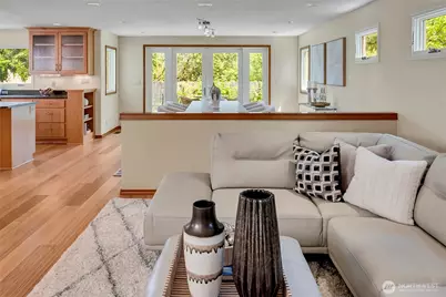 910 6th Place S, Kirkland, WA 98033 - Photo 17