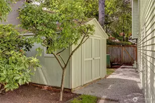 910 6th Pl S, Kirkland, WA 98033 - Photo 35