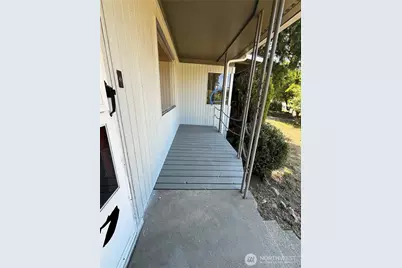 3818 Sundown Drive, Bremerton, WA 98312 - Photo 9