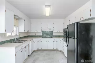 333 Choker St SE, Lacey, WA 98503 - Photo 11