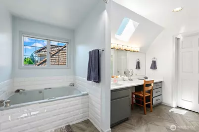 19004 64th Avenue NE, Kenmore, WA 98028 - Photo 23