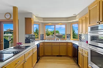 19004 64th Avenue NE, Kenmore, WA 98028 - Photo 7