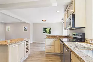 2906 16th St, Everett, WA 98201 - Photo 11