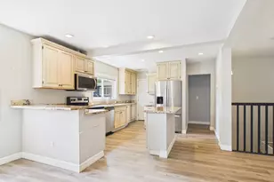 2906 16th St, Everett, WA 98201 - Photo 9