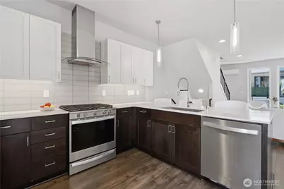 8605 21st Place NE #Q80, Seattle, WA 98115 - Photo 11