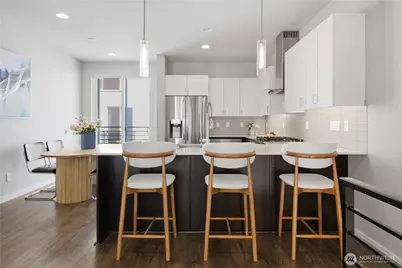 8605 21st Place NE #Q80, Seattle, WA 98115 - Photo 9