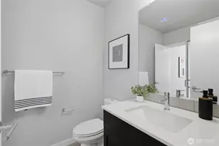 8605 21st Pl NE, Seattle, WA 98115 - Photo 17