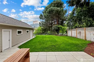 1852 E Shelby St, Seattle, WA 98112 - Photo 25