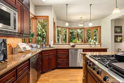13266 NE 47th Street, Bellevue, WA 98005 - Photo 13