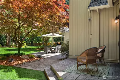13266 NE 47th Street, Bellevue, WA 98005 - Photo 35