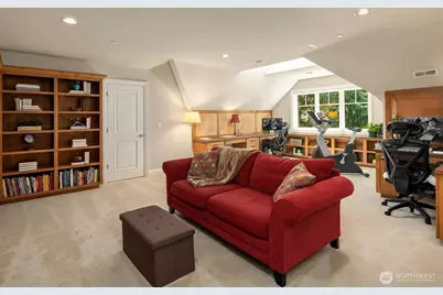 13266 NE 47th Street, Bellevue, WA 98005 - Photo 31