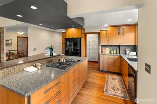 2126 Log Cabin Rd SE, Olympia, WA 98501 - Photo 15