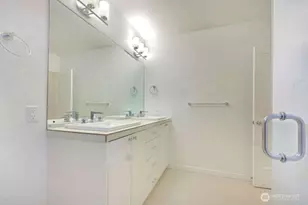 114 20th Ave, Seattle, WA 98122 - Photo 13
