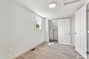 1207 8th St, Bremerton, WA 98337 - Photo 25