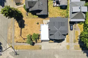 1207 8th St, Bremerton, WA 98337 - Photo 35