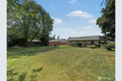 14715 151st Avenue E, Orting, WA 98360 - Photo 23