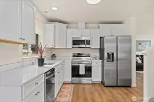 7913 Ayer St SE, Olympia, WA 98501 - Photo 9