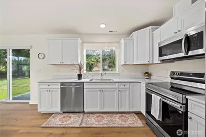 7913 Ayer Street SE, Olympia, WA 98501 - Photo 11