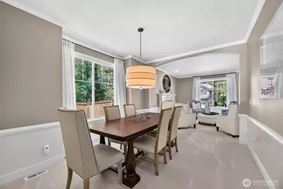 25817 NE 4th Place, Sammamish, WA 98074 - Photo 7