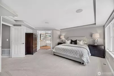 25817 NE 4th Place, Sammamish, WA 98074 - Photo 21
