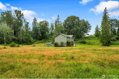 626 212th Street NW, Arlington, WA 98223 - Photo 3