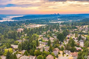 13012 SE 47th St, Bellevue, WA 98006 - Photo 39