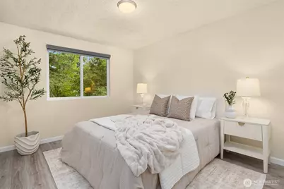13012 SE 47th Street, Bellevue, WA 98006 - Photo 21