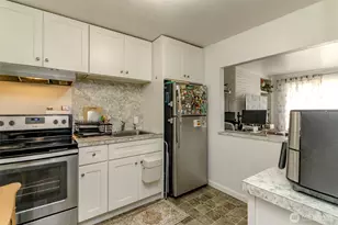 1425 118th St S, Tacoma, WA 98444 - Photo 7