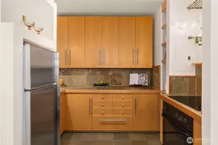 1017 Minor Ave, Seattle, WA 98104 - Photo 9