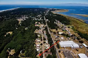 2463 W Pleasant Dr, Westport, WA 98595 - Photo 3