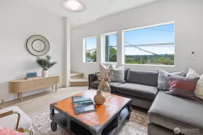 4521 35th Avenue S, Seattle, WA 98118 - Photo 7