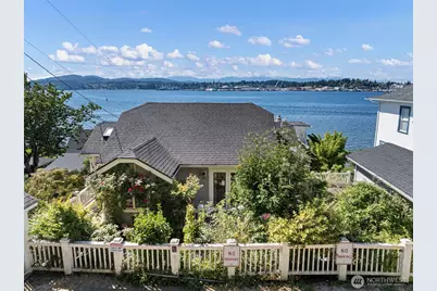 506 Perry Avenue N, Port Orchard, WA 98366 - Photo 1