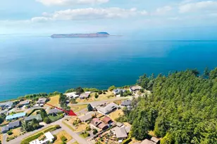 320 N Palmer Dr, Port Townsend, WA 98368 - Photo 11