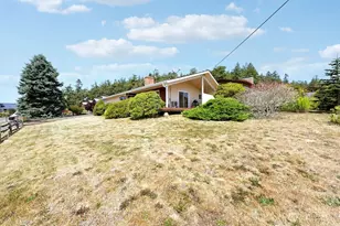 320 N Palmer Dr, Port Townsend, WA 98368 - Photo 37