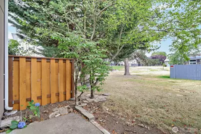 25209 108th Avenue SE #L1, Kent, WA 98030 - Photo 23