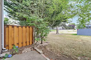 25209 108th Ave SE, Kent, WA 98030 - Photo 23