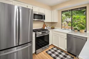 6560 81st Ave SE, Mercer Island, WA 98040 - Photo 15