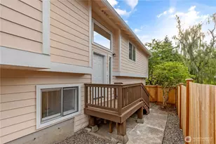 5016 26th Ave SW, Seattle, WA 98106 - Photo 3