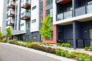 1083 103rd, Bellevue, WA 98004 - Photo 1