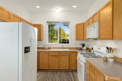 2515 141st Place SW #21B, Lynnwood, WA 98087 - Photo 13